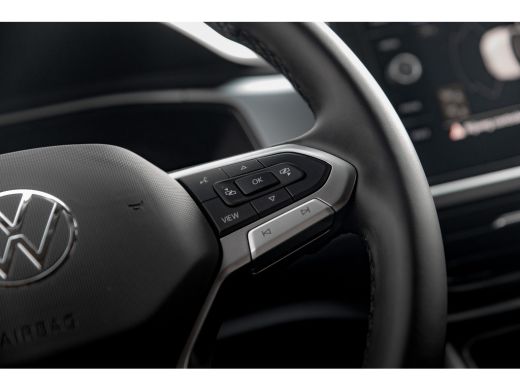 Volkswagen T-Roc 1.0 TSI Life Edition Inclusief €2000,- inruilvoordeel | | Achteruitrijcamera | Airco | Apple Carp... ActivLease financial lease