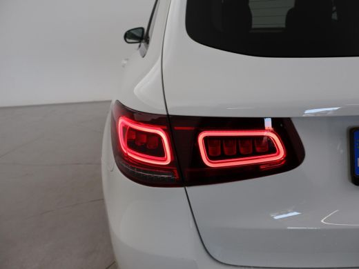 Mercedes GLC 200 AUT9 NIEUW MODEL + DIGITALE COCKPIT | PANORAMA | 360 CAMERA | LED ActivLease financial lease
