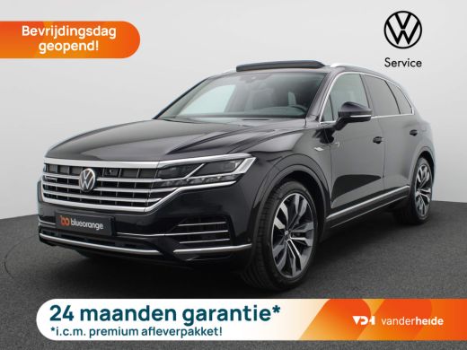 Volkswagen Touareg 3.0 TSi eHybrid Elegance 4MOTION 340PK DSG Panoramadak, trekhaak, 360 gr. camera, leder, stoel-ve...