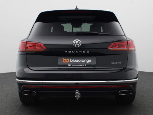 Volkswagen Touareg 3.0 TSi eHybrid Elegance 4MOTION 340PK DSG Panoramadak, trekhaak, 360 gr. camera, leder, stoel-ve... ActivLease financial lease