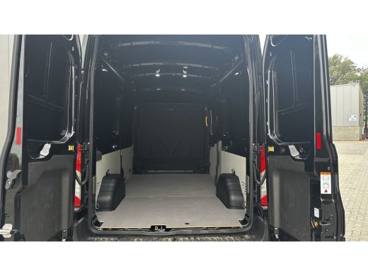 Ford Transit 350 2.0 170 pk TDCI L3H2 Limited | Driver Assistance Pack Ultimate | Elektrisch bedienbare schuif... ActivLease financial lease