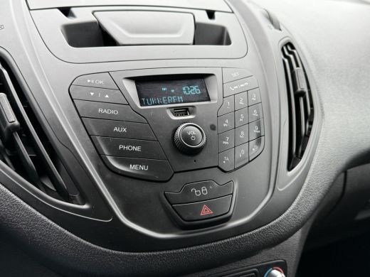 Ford Transit Courier 1.5 TDCI / 1e EIG. / SCHUIFDEUR / AIRCO / CRUISE / NETTE BUS / LICHTMETALEN VELGEN ActivLease financial lease