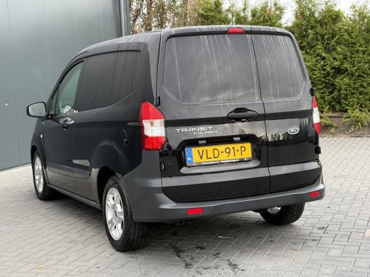 Ford Transit Courier 1.5 TDCI / 1e EIG. / SCHUIFDEUR / AIRCO / CRUISE / NETTE BUS / LICHTMETALEN VELGEN ActivLease financial lease