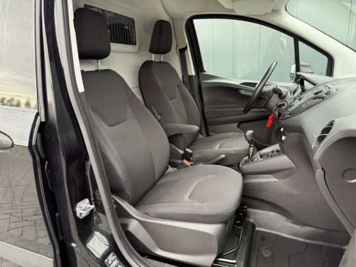 Ford Transit Courier 1.5 TDCI / 1e EIG. / SCHUIFDEUR / AIRCO / CRUISE / NETTE BUS / LICHTMETALEN VELGEN ActivLease financial lease