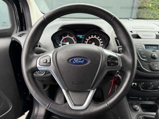 Ford Transit Courier 1.5 TDCI / 1e EIG. / SCHUIFDEUR / AIRCO / CRUISE / NETTE BUS / LICHTMETALEN VELGEN ActivLease financial lease