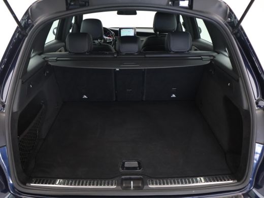 Mercedes GLC 250d 204 PK AUT9 4MATIC AMG SPORT EDITION + TREKHAAK 2500 KG / STOELVERW. ActivLease financial lease