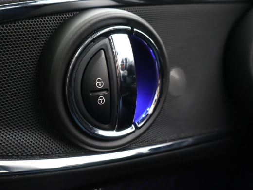 Mini Clubman S 2.0 JOHN COOPER WORKS JCW ALL4 231 PK AUT. + PANORAMA / CAMERA / CARPLAY ActivLease financial lease