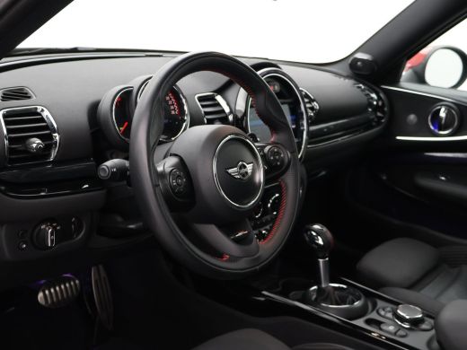 Mini Clubman S 2.0 JOHN COOPER WORKS JCW ALL4 231 PK AUT. + PANORAMA / CAMERA / CARPLAY ActivLease financial lease