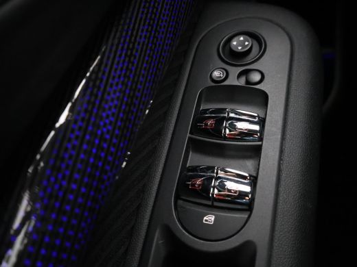 Mini Clubman S 2.0 JOHN COOPER WORKS JCW ALL4 231 PK AUT. + PANORAMA / CAMERA / CARPLAY ActivLease financial lease