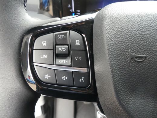 Ford Transit Custom 320 2.0 TDCI 136 pk L2H1 Limited | Driver Assistent Pack Premium | 17" Lichtmetalen velgen | Vehi... ActivLease financial lease