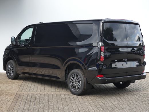 Ford Transit Custom 320 2.0 TDCI 136 pk L2H1 Limited | Driver Assistent Pack Premium | 17" Lichtmetalen velgen | Vehi... ActivLease financial lease