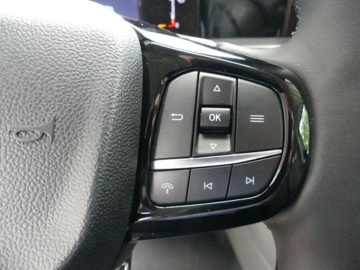 Ford Transit Custom 320 2.0 TDCI 136 pk L2H1 Limited | Driver Assistent Pack Premium | 17" Lichtmetalen velgen | Vehi... ActivLease financial lease
