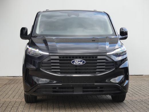 Ford Transit Custom 320 2.0 TDCI 136 pk L2H1 Limited | Driver Assistent Pack Premium | 17" Lichtmetalen velgen | Vehi... ActivLease financial lease