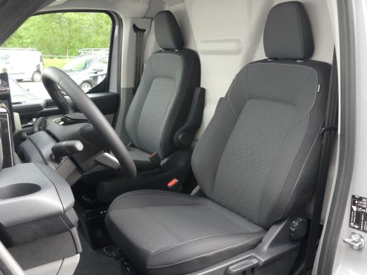 Ford Transit Custom 320 2.0 TDCI 136PK L2H1 Limited Automaat | Stoel & Voorruitverwarming | Driver Assistent Pack Pre... ActivLease financial lease