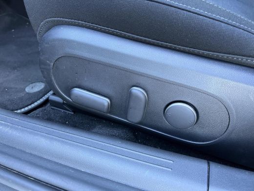 Hyundai IONIQ 6 Connect 77.4 kWh | Rijklaarprijs! | N-Line velgen | stoelverwarming voor & achter | 614 km actier... ActivLease financial lease