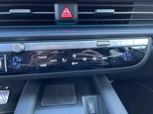 Hyundai IONIQ 6 Connect 77.4 kWh | Rijklaarprijs! | N-Line velgen | stoelverwarming voor & achter | 614 km actier... ActivLease financial lease