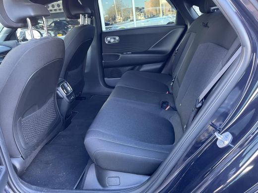 Hyundai IONIQ 6 Connect 77.4 kWh | Rijklaarprijs! | N-Line velgen | stoelverwarming voor & achter | 614 km actier... ActivLease financial lease