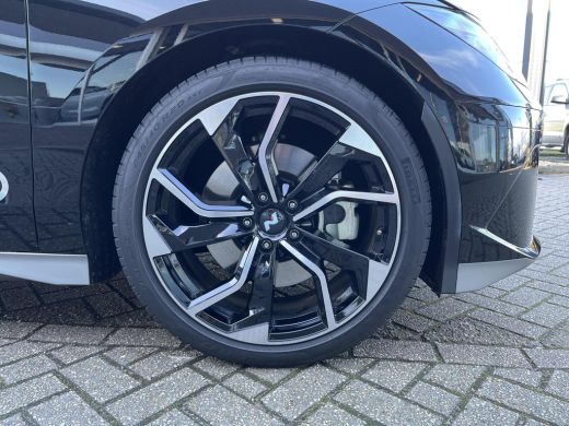 Hyundai IONIQ 6 Connect 77.4 kWh | Rijklaarprijs! | N-Line velgen | stoelverwarming voor & achter | 614 km actier... ActivLease financial lease
