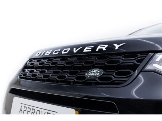 Land Rover Discovery Sport P300e S PHEV AWD | 20 Inch | Afneembare trekhaak | 360gr Camera | El. Achterklep ActivLease financial lease