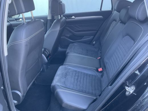 Volkswagen Passat Variant 1.4 TSI 272pk PHEV GTE High Vitual Head up Matrix Plug-in ActivLease financial lease