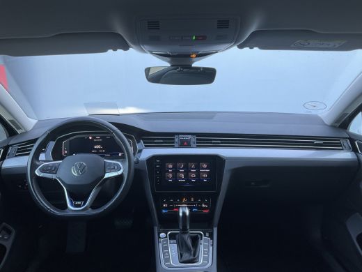 Volkswagen Passat Variant 1.4 TSI 272pk PHEV GTE High Vitual Head up Matrix Plug-in ActivLease financial lease