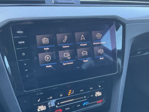 Volkswagen Passat Variant 1.4 TSI 272pk PHEV GTE High Vitual Head up Matrix Plug-in ActivLease financial lease