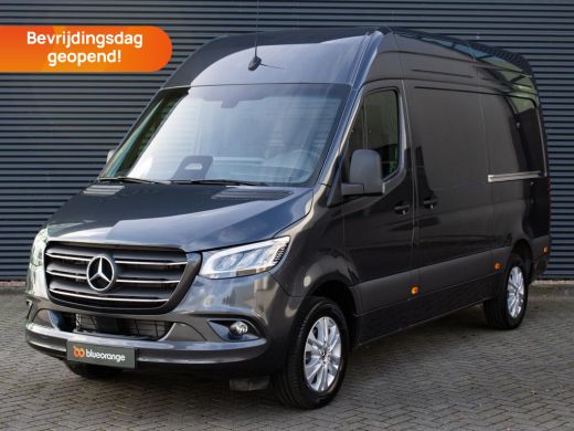 Mercedes Sprinter 319 1.9 CDI L2H2 Pro 190 PK Automaat Dubbele schuifdeur, 3.500 kg trekgewicht, Distronic, LED kop... Mercedes Sprinter 319 1.9 CDI L2H2 Pro 190 PK Automaat Dubbele schuifdeur, 3.500 kg trekgewicht, Distronic, LED kop...