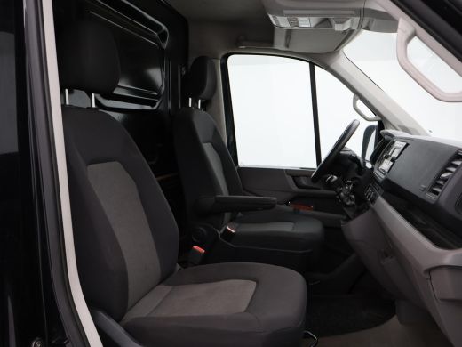 Volkswagen Crafter 35 2.0 TDI 140 PK 4MOTION 4X4 L3H2 + TREKHAAK 3000 KG / DEALER ONDERHOUDEN ActivLease financial lease