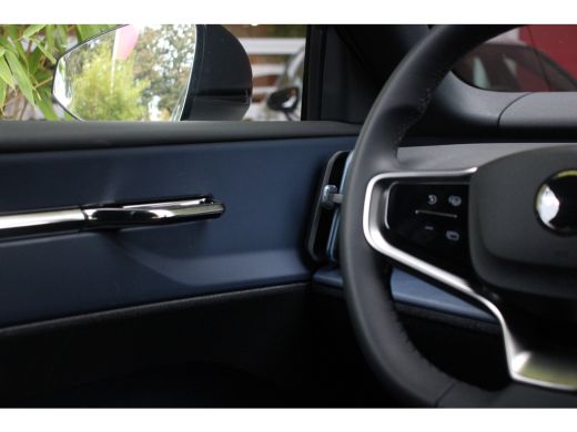 Volvo  EX30 Single Motor Extended Range Plus 69 kWh | Black Pack | Harman/Kardon | Camera | Adaptive Cruise |... ActivLease financial lease
