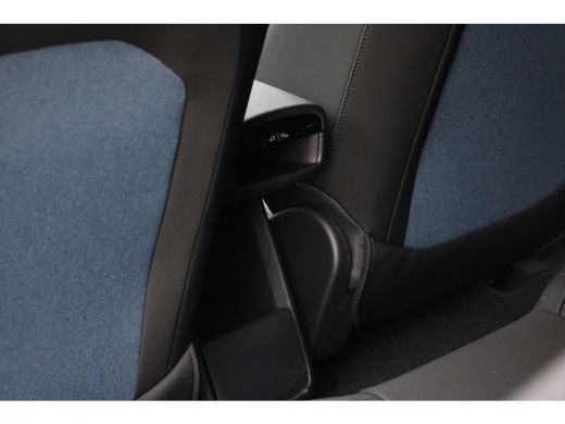 Volvo  EX30 Single Motor Extended Range Plus 69 kWh | Black Pack | Harman/Kardon | Camera | Adaptive Cruise |... ActivLease financial lease