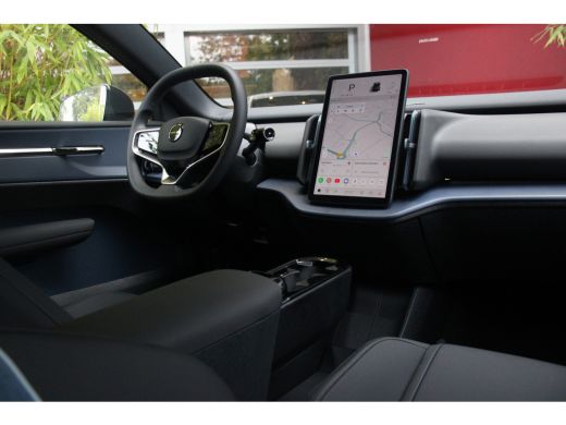 Volvo  EX30 Single Motor Extended Range Plus 69 kWh | Black Pack | Harman/Kardon | Camera | Adaptive Cruise |... ActivLease financial lease