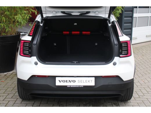 Volvo  EX30 Single Motor Extended Range Plus 69 kWh | Black Pack | Harman/Kardon | Camera | Adaptive Cruise |... ActivLease financial lease