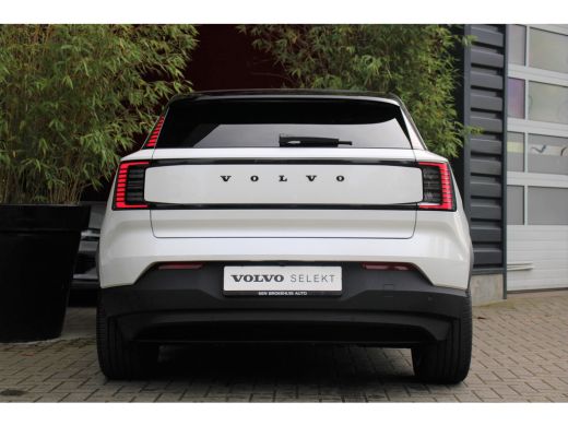 Volvo  EX30 Single Motor Extended Range Plus 69 kWh | Black Pack | Harman/Kardon | Camera | Adaptive Cruise |... ActivLease financial lease