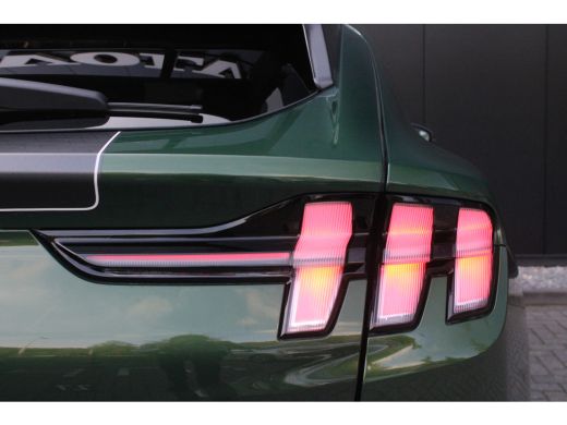 Ford Mustang Mach-E GT 98kWh Exended Range AWD Rally Edition ActivLease financial lease