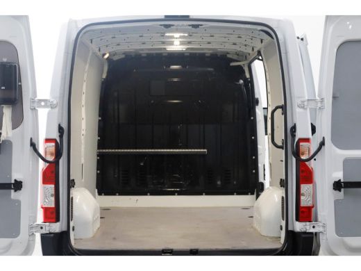 Opel Movano 2.3 Turbo 180pk L1H1 Automaat Airco 01-2020 ActivLease financial lease