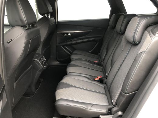 Peugeot 5008 1.2 PureTech Allure | Navigatie | Camera | Cruise Control | Climate Control ActivLease financial lease