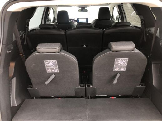 Peugeot 5008 1.2 PureTech Allure | Navigatie | Camera | Cruise Control | Climate Control ActivLease financial lease