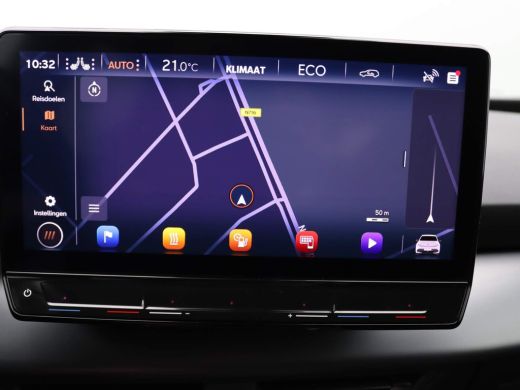 Seat Born Business 62 kWh 204PK Warmtepomp, panoramadak, head-up display, achteruitrijcamera, keyless entry... ActivLease financial lease