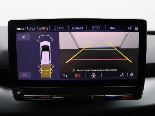 Seat Born Business 62 kWh 204PK Warmtepomp, panoramadak, head-up display, achteruitrijcamera, keyless entry... ActivLease financial lease