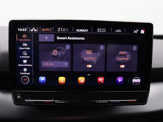 Seat Born Business 62 kWh 204PK Warmtepomp, panoramadak, head-up display, achteruitrijcamera, keyless entry... ActivLease financial lease