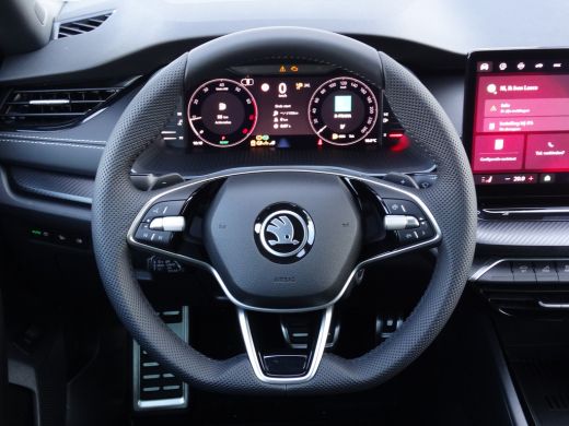 Skoda Octavia Combi ŠKODA Sportline Business | Achteruitrijcamera | Cruise control met speedlimiter | Driving m... ActivLease financial lease