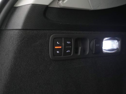 Audi Q7 55 TFSI e quattro 381 pk S-Tronic Pro Line Plus S Line Panorama Navigatie Wegkl. trekhaak Bang & ... ActivLease financial lease