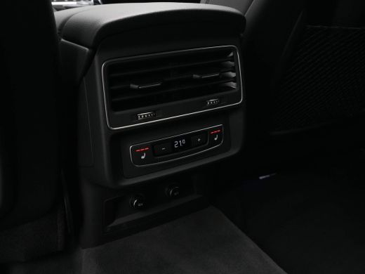 Audi Q7 55 TFSI e quattro 381 pk S-Tronic Pro Line Plus S Line Panorama Navigatie Wegkl. trekhaak Bang & ... ActivLease financial lease