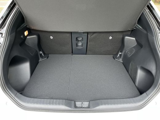 Toyota Yaris Cross 1.5 Hybrid 130 GR Sport | Plus Pack | Dynamic Grey met zwart dak | Demonstratie auto | ActivLease financial lease