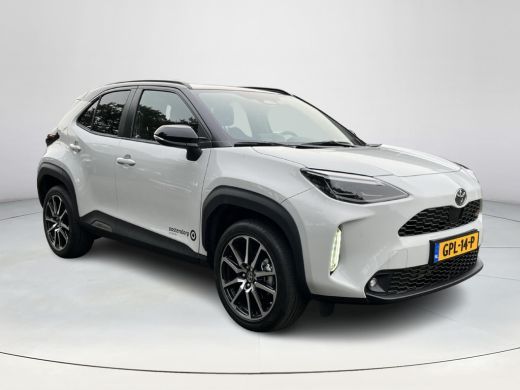 Toyota Yaris Cross 1.5 Hybrid 130 GR Sport | Plus Pack | Dynamic Grey met zwart dak | Demonstratie auto | ActivLease financial lease