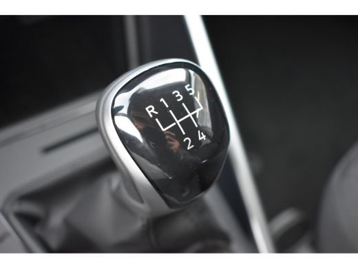 Volkswagen Polo Volkswagen Life Edition Inclusief € 2000,- inruilvoordeel + €1500,- korting Inclusief €2000,- inr... ActivLease financial lease