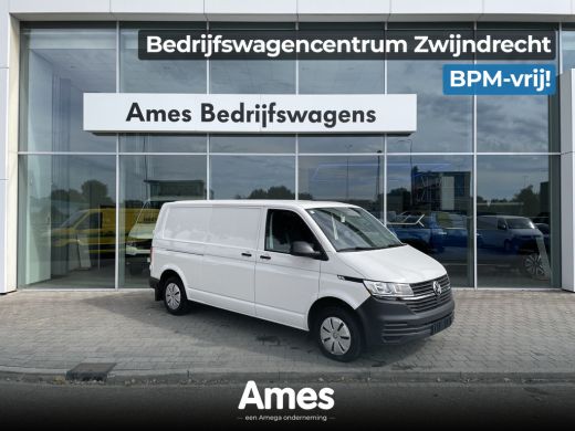 Volkswagen Transporter 2.0 TDI L2H1 28 bestelwagen 150 pk | Airco | betimmering | bijrijdersbank Volkswagen Transporter 2.0 TDI L2H1 28 bestelwagen 150 pk | Airco | betimmering | bijrijdersbank