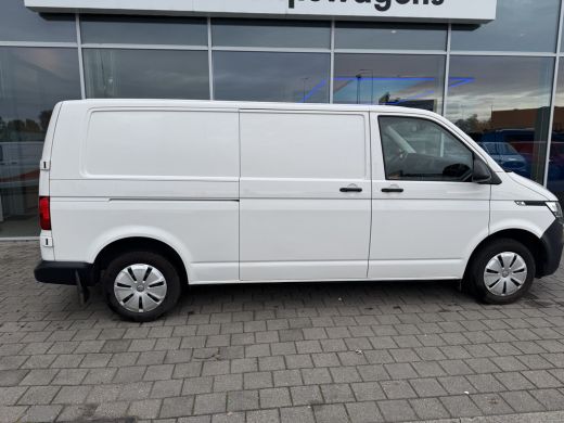 Volkswagen Transporter 2.0 TDI L2H1 28 bestelwagen 150 pk | Airco | betimmering | bijrijdersbank ActivLease financial lease