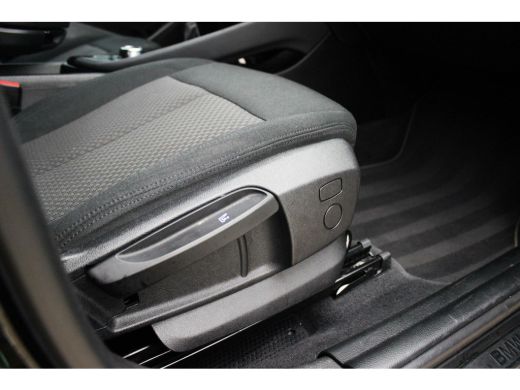 BMW X2 sDrive16d F39 Executive | 1e eigenaar | 18 inch | LED | Trekhaak | inc btw | Navi | PDC | Cruise-control | BMW dealer onderhouden ➡️ ActivLease financial lease