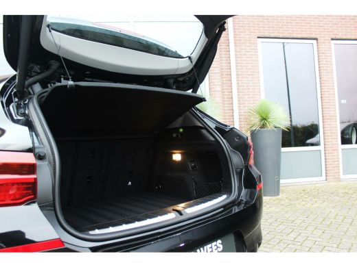 BMW X2 sDrive16d F39 Executive | 1e eigenaar | 18 inch | LED | Trekhaak | inc btw | Navi | PDC | Cruise-control | BMW dealer onderhouden ➡️ ActivLease financial lease
